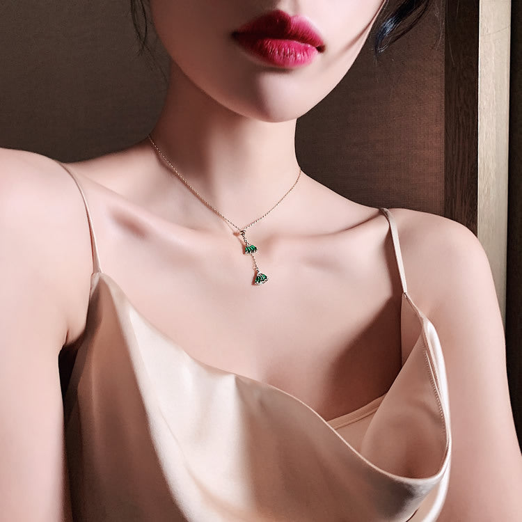 Baroque Emerald Fan Crystal Necklace