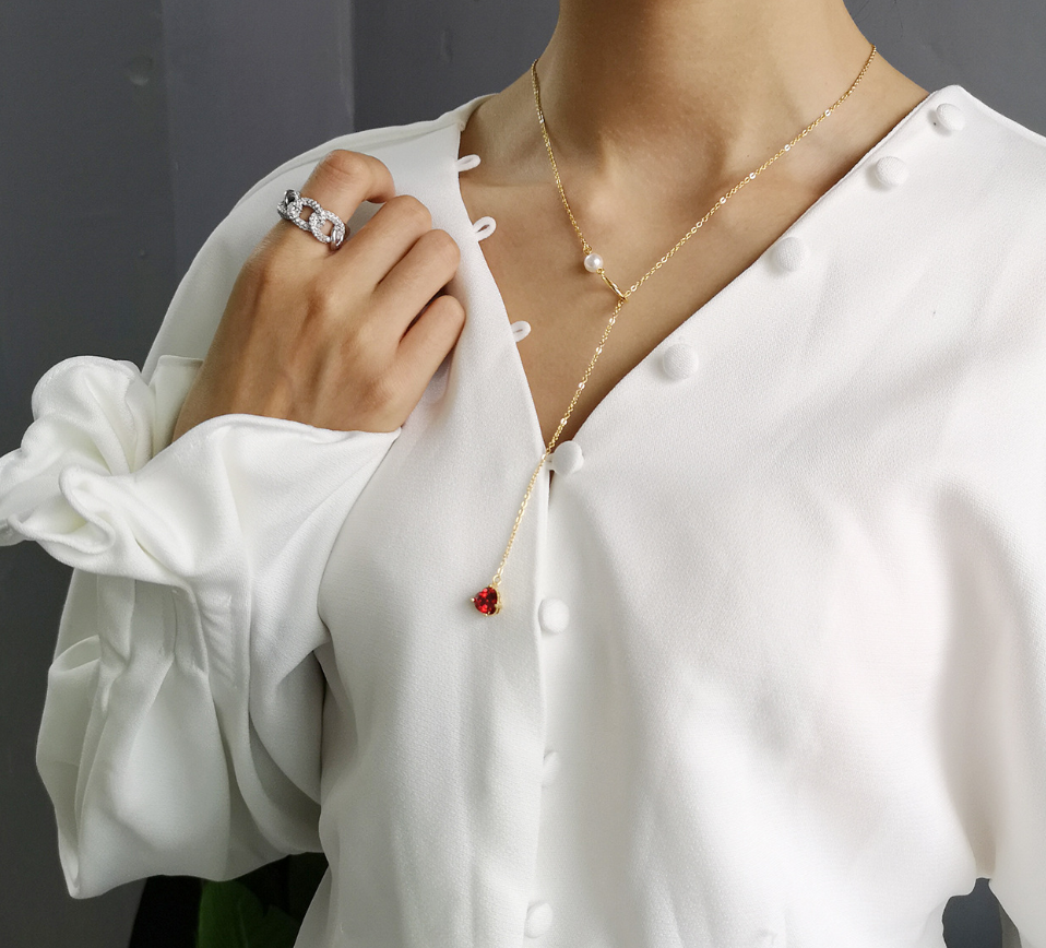 Red Heart & Pearl Lariat Chain Necklace