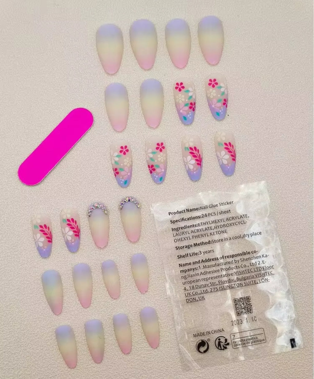 Rainbow Gradient Daisy Almond Press-On Nail Set