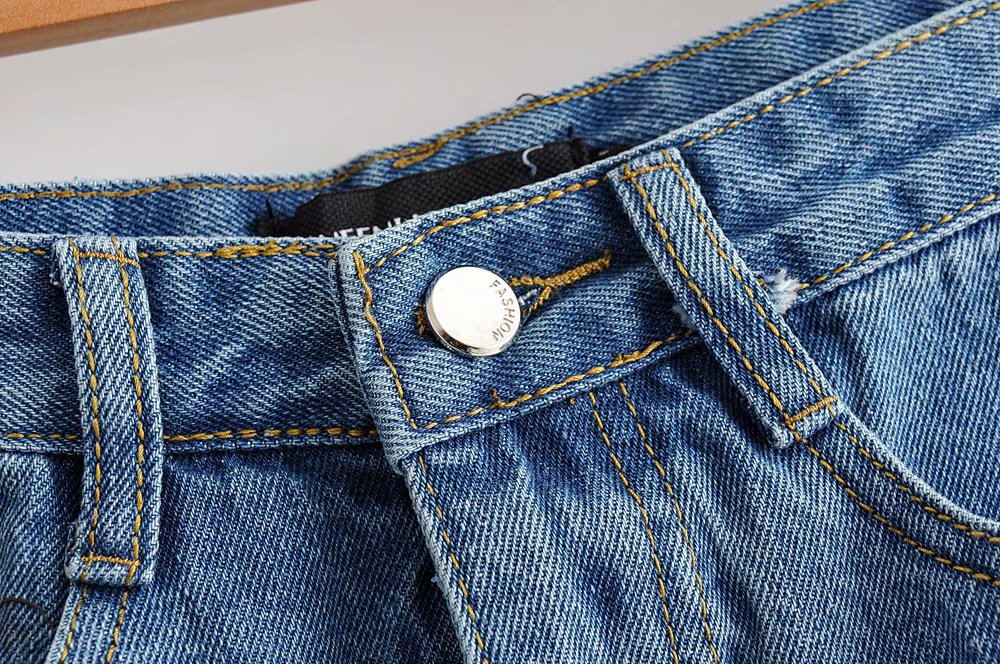 Chic Split Denim Midi Skirt