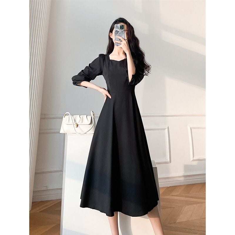 Hepburn Square-Neck Balloon Sleeve Maxi Dress