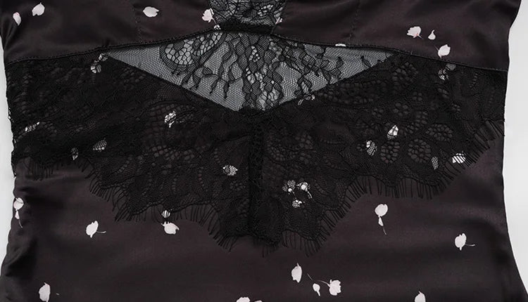 alishop:5b7ee2be75d8