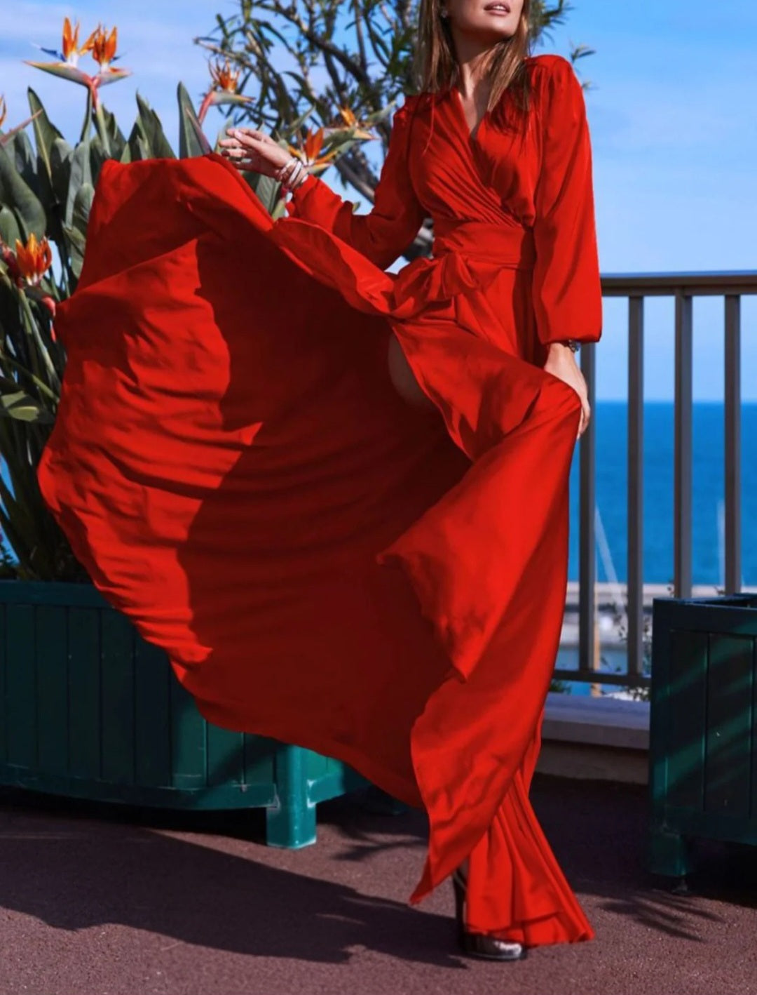 Elegant V-Neck Long Sleeve Dress